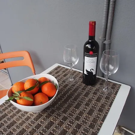 Homely @acropolis Museum Apartament *