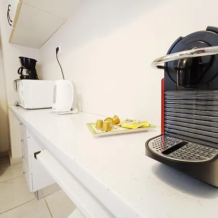 Apartament Homely @acropolis Museum Atena